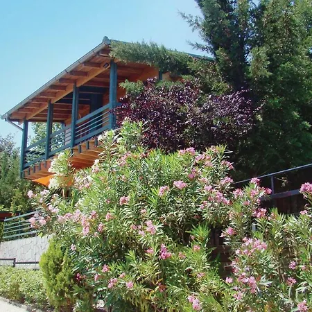 Awesome In Molos Kammena Vourla With 3 Bedrooms, Internet And Outdoor Swimming Pool *