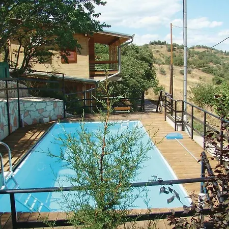Semesterbostad Awesome In Molos Kammena Vourla With 3 Bedrooms, Internet And Outdoor Swimming Pool *